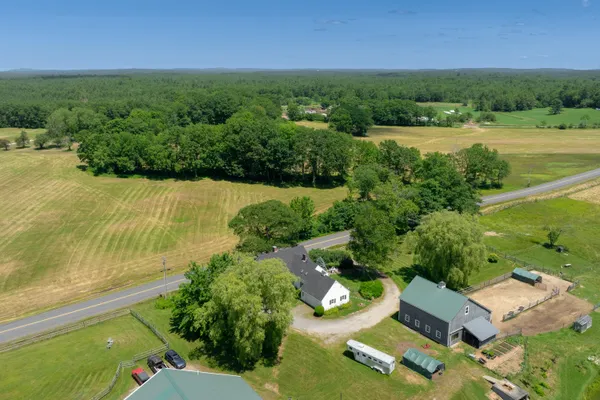 $875,000 | 253 Quaker Meeting House Road, Durham, ME 04222