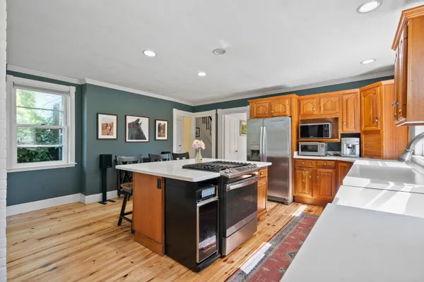 $875,000 | 253 Quaker Meeting House Road, Durham, ME 04222