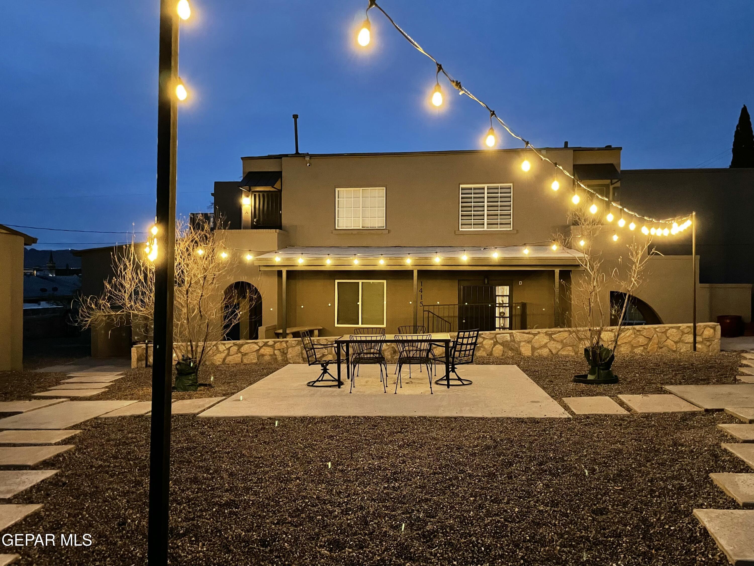 1415 North Ochoa Street, Unit B El Paso, TX 79902 - Photo 3 of 17 a lobby with furniture and a potted plant