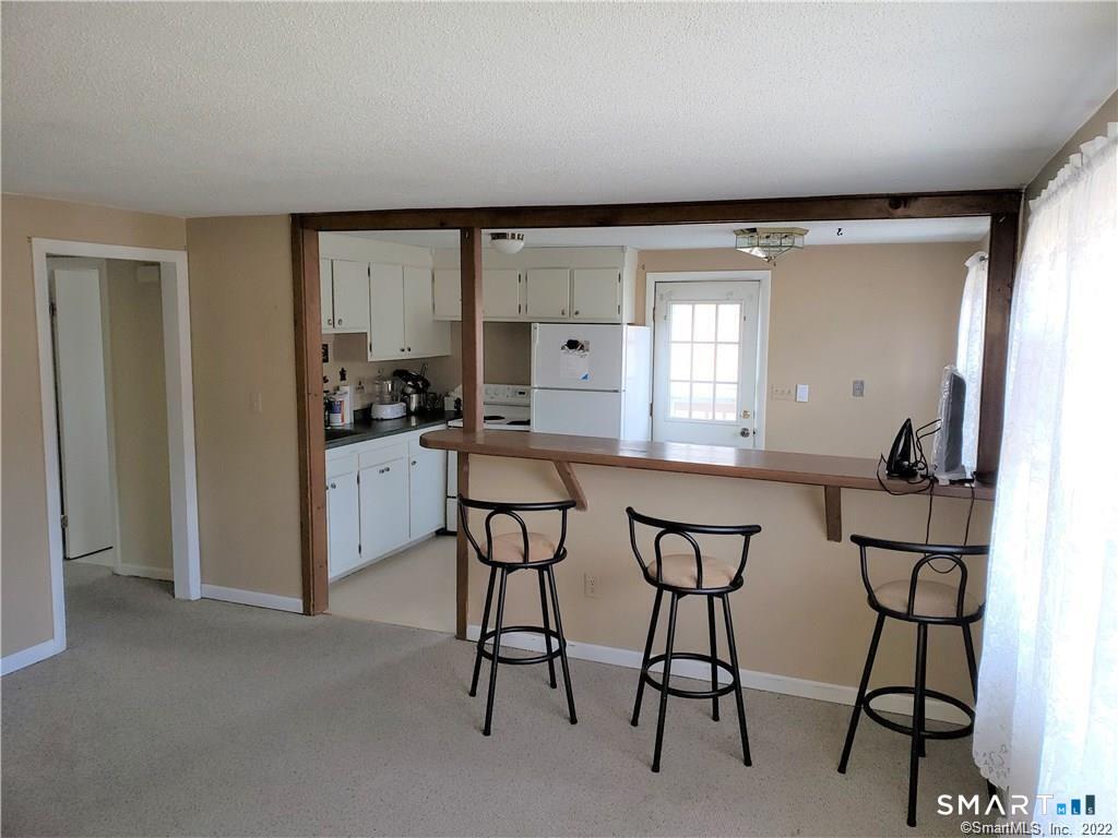 8 White Oak Road, Unit D Mansfield, CT 06268 - Photo 6 of 8