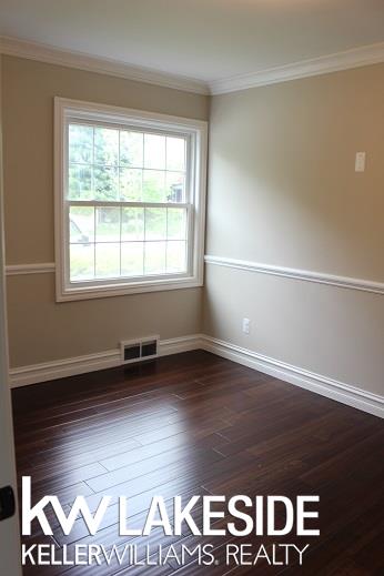 1035 Cadieux Road Grosse Pointe Park, MI 48230 - Photo 13 of 32