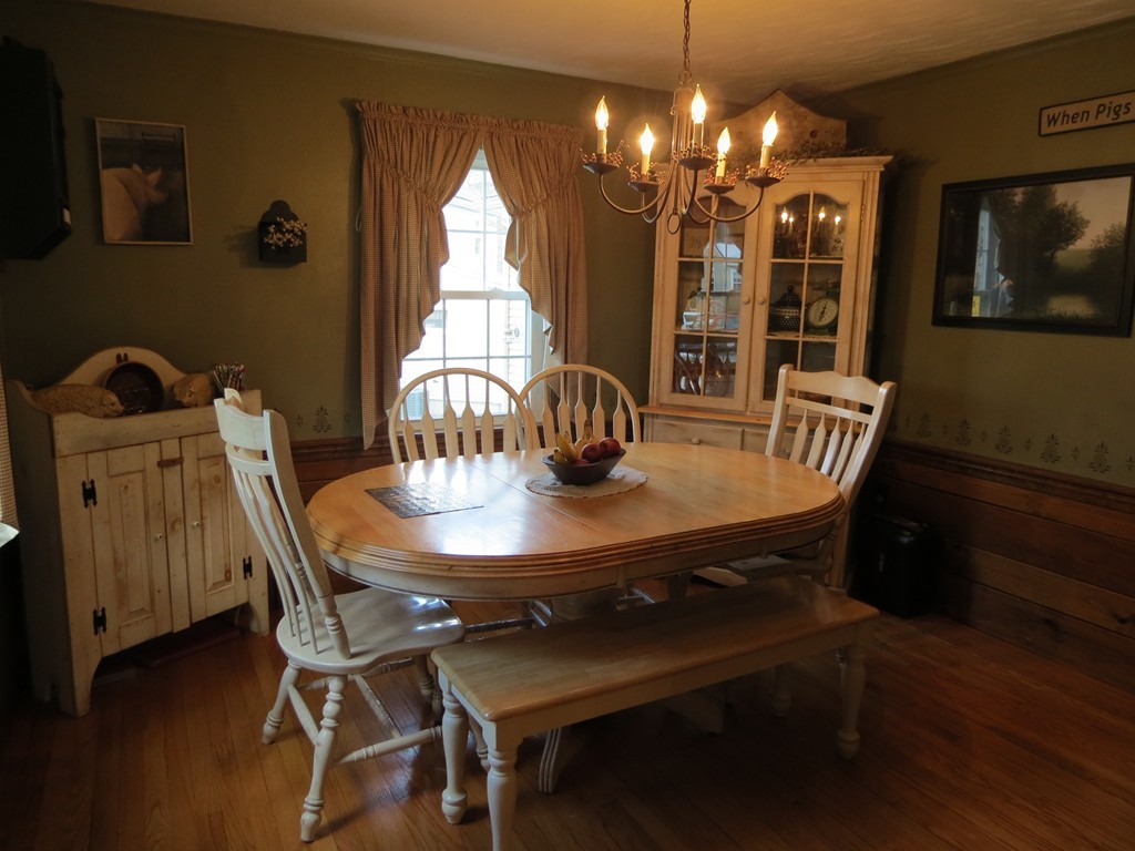 16 Laurel Hill Road Southbridge, MA 01550 - Photo 4 of 17 Gallery Image 4