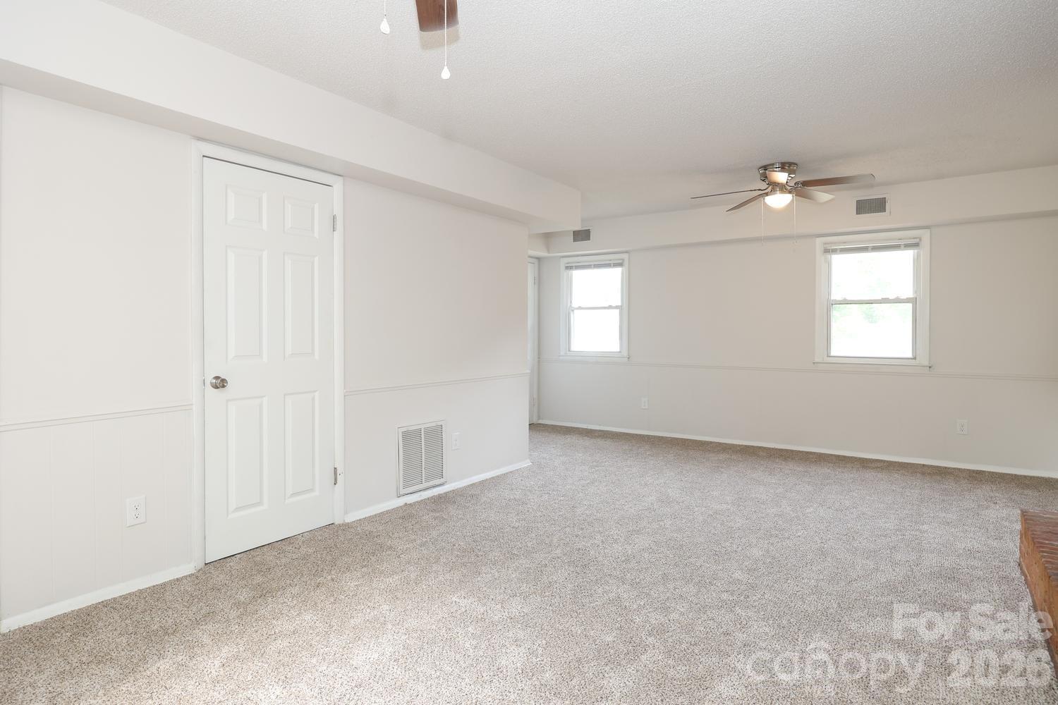 5001 Springview Road Charlotte, NC 28213 - Photo 23 of 30
