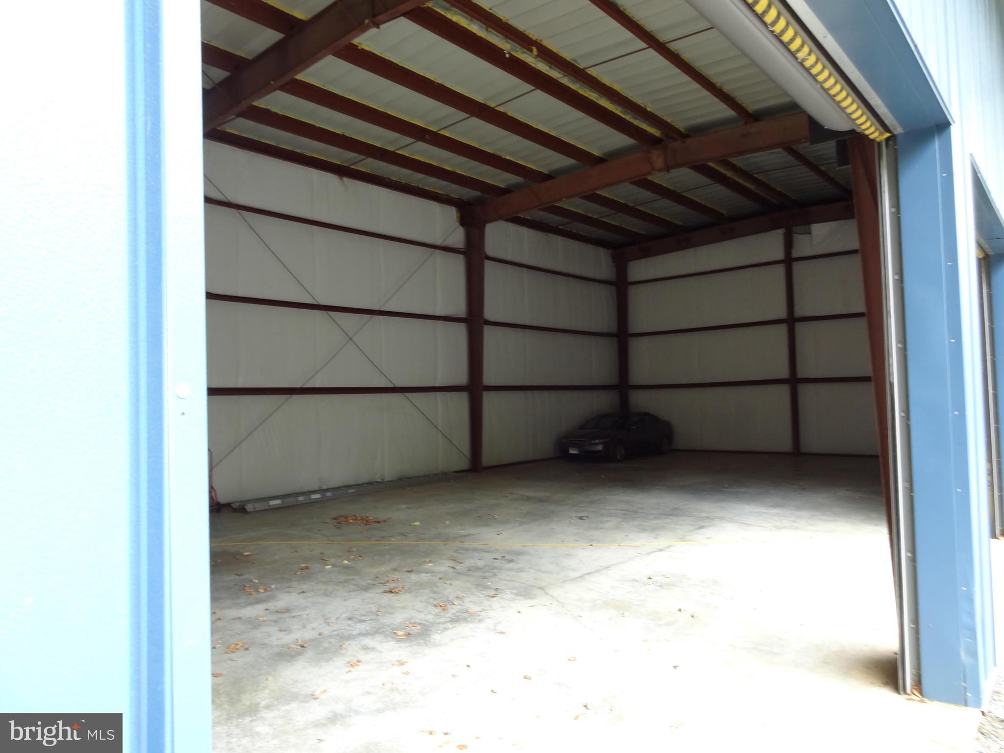 2835 Hambleton Road Riva, MD 21140 - Photo 8 of 30 a view of a room