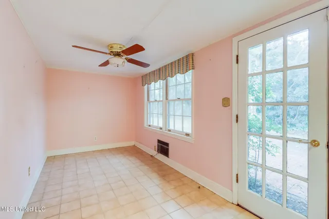 $239,900 | 435 Forrest Avenue, Biloxi, MS 39530