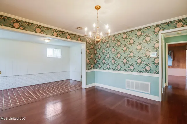 $239,900 | 435 Forrest Avenue, Biloxi, MS 39530