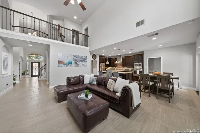 $750,000 | 25843 Green Terrace, San Antonio, TX 78255