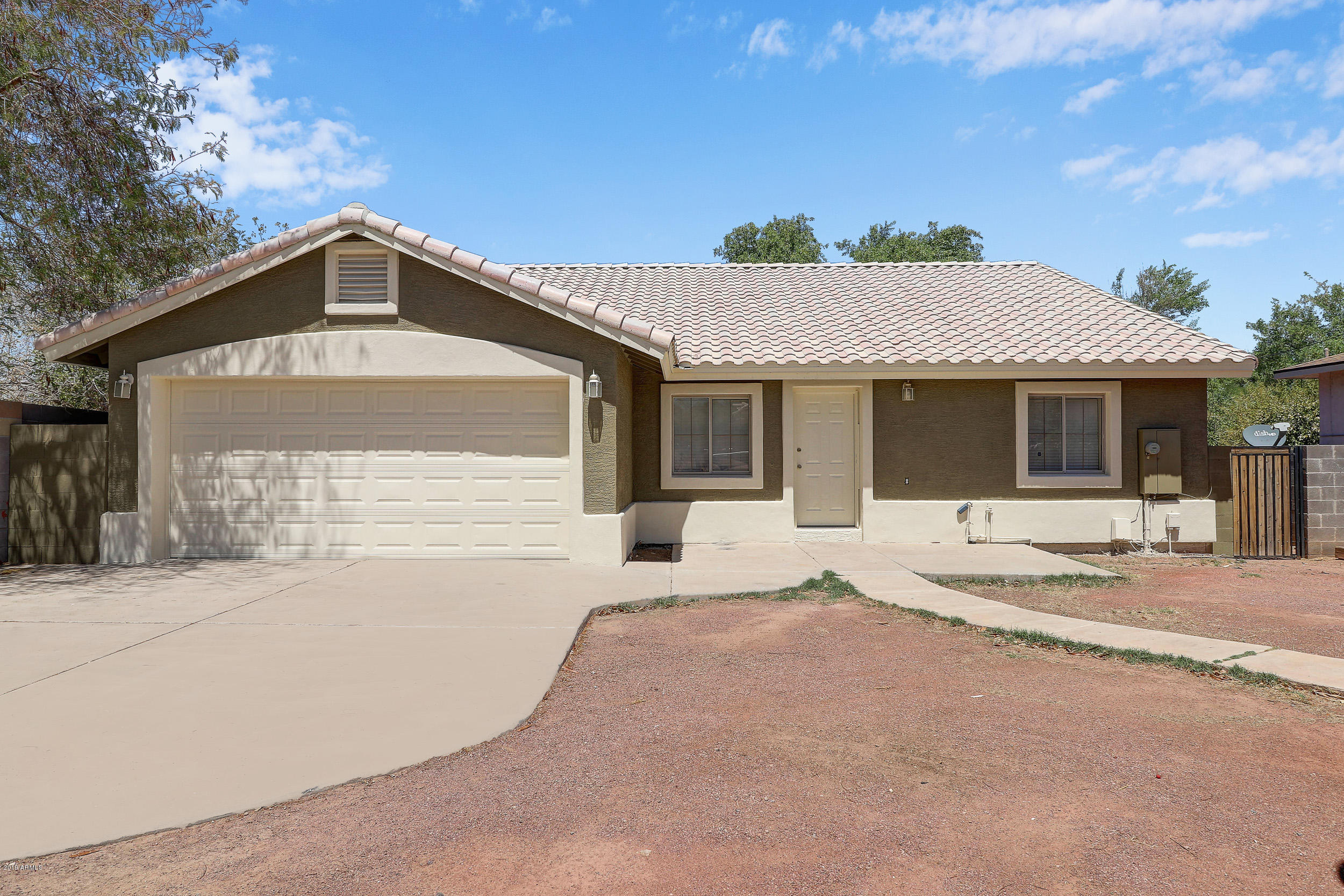 34 West Fremont Rd. Phoenix, AZ 85041 - Photo 3 of 26 A (3)