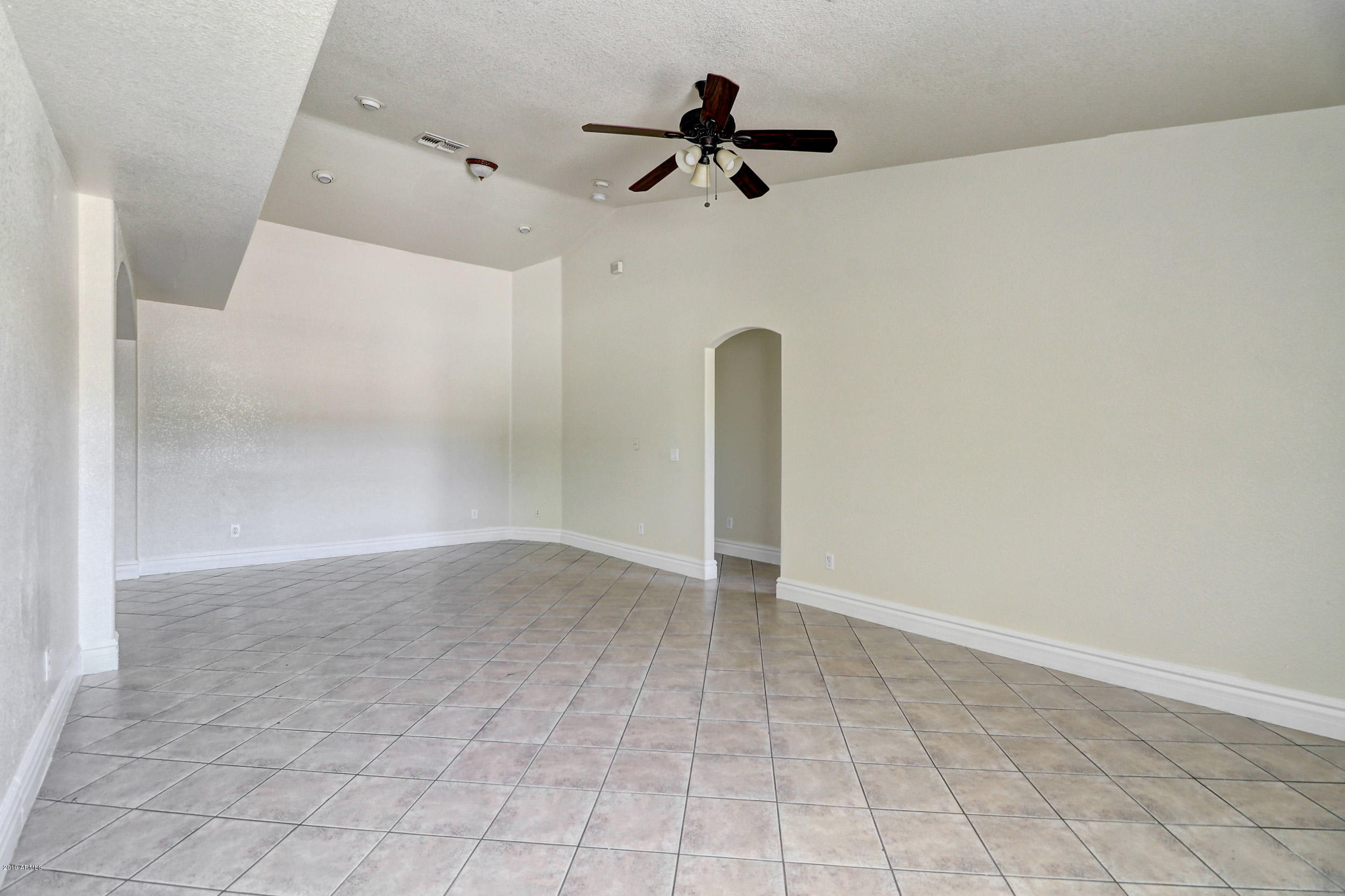 34 West Fremont Rd. Phoenix, AZ 85041 - Photo 6 of 26 B (1)