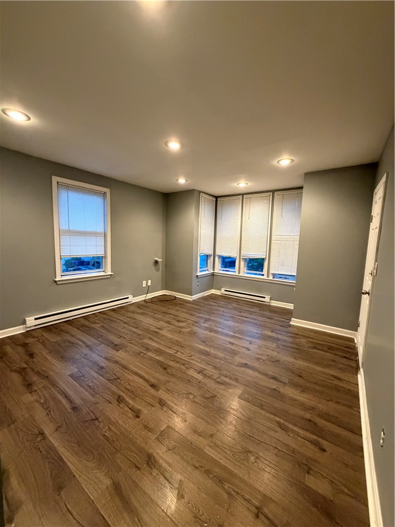 27 Robin Street Providence, RI 02908 - Photo 8 of 26