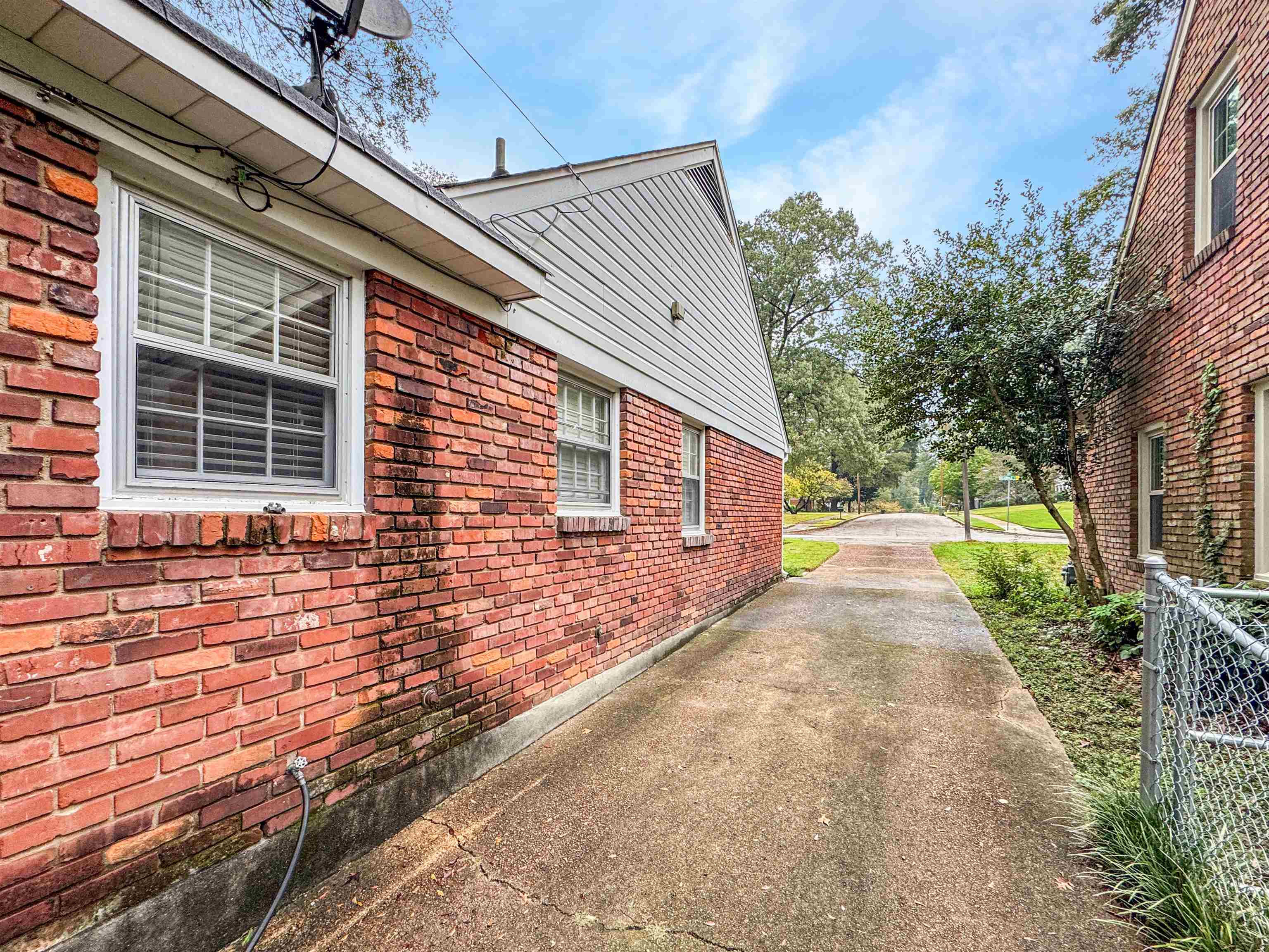 407 Meadvale Road Memphis, TN 38120 - Photo 35 of 37