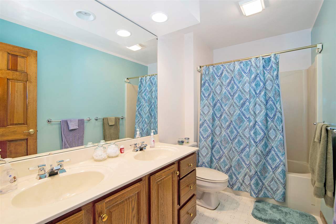 51 Tierney Road Bay City, MI 48708 - Photo 29 of 50