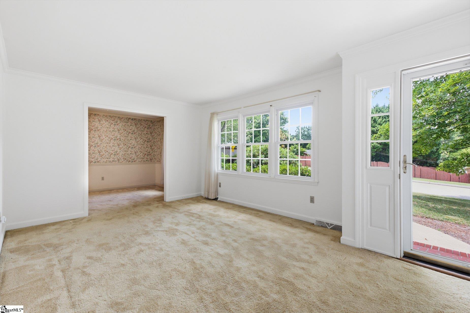 106 Del Norte Road Greenville, SC 29615 - Photo 7 of 42