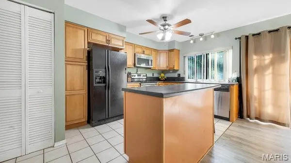 $220,000 | 2617 Hampton Road, Unit C, St. Charles, MO 63303