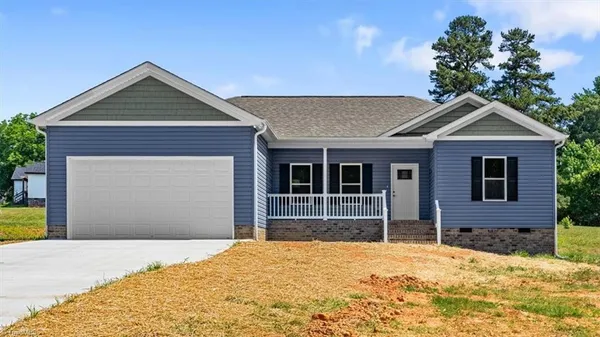 $285,000 | 421 East Raleigh Avenue, Liberty, NC 27298