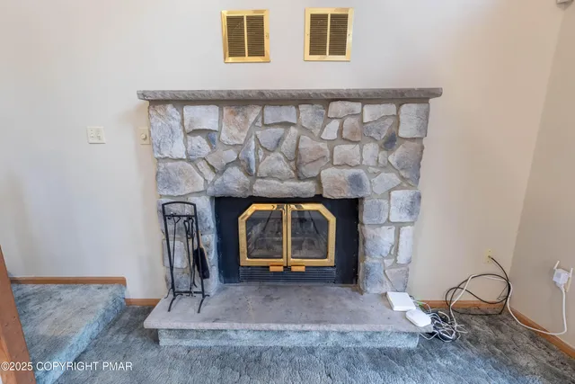 $325,000 | 303 Cheyenne Trail, Pocono Lake, PA 18347