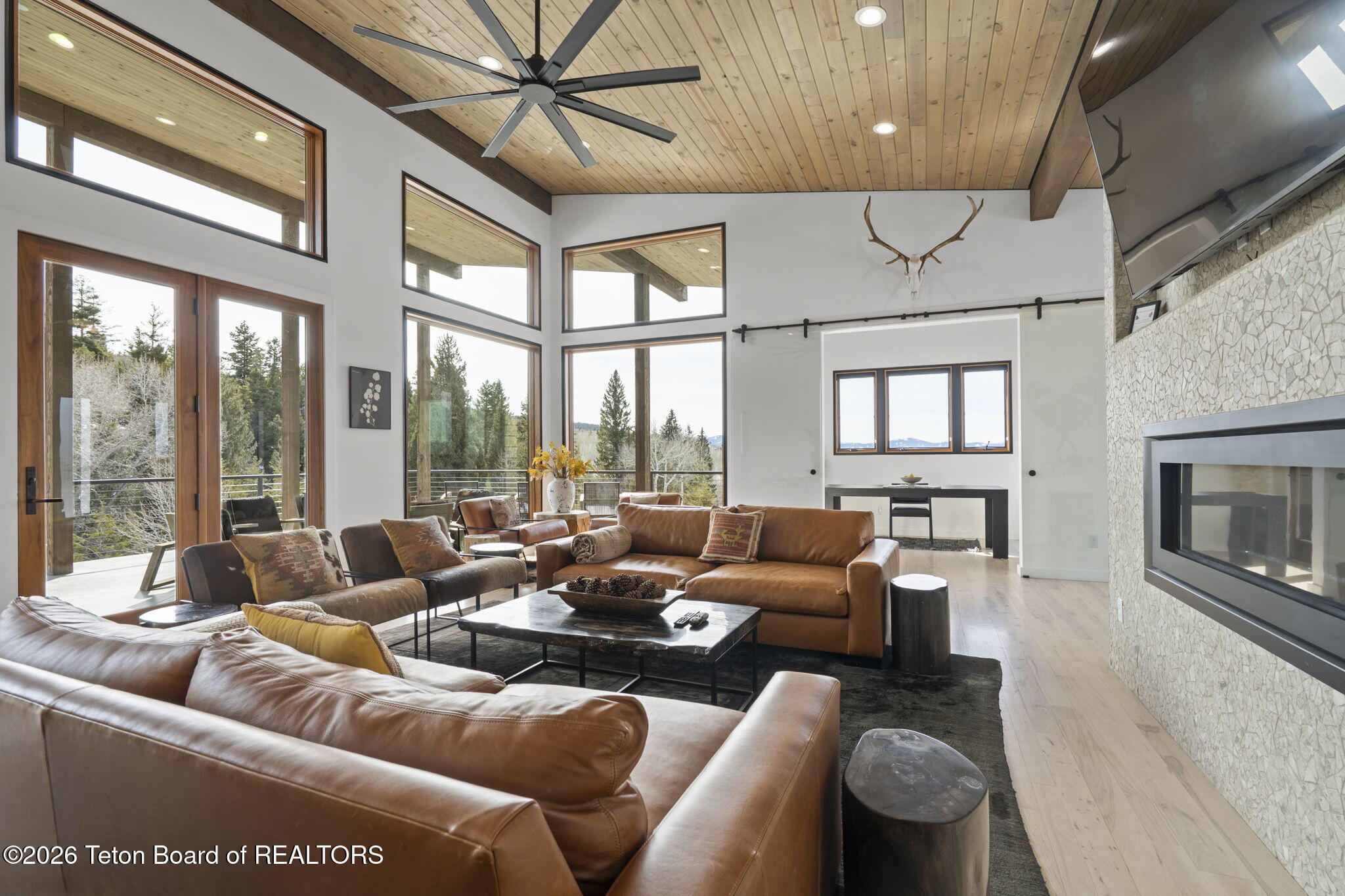 1735 Overlook Way Victor, ID 83455 - Photo 19 of 83 14-web-or-mls-_AET3337