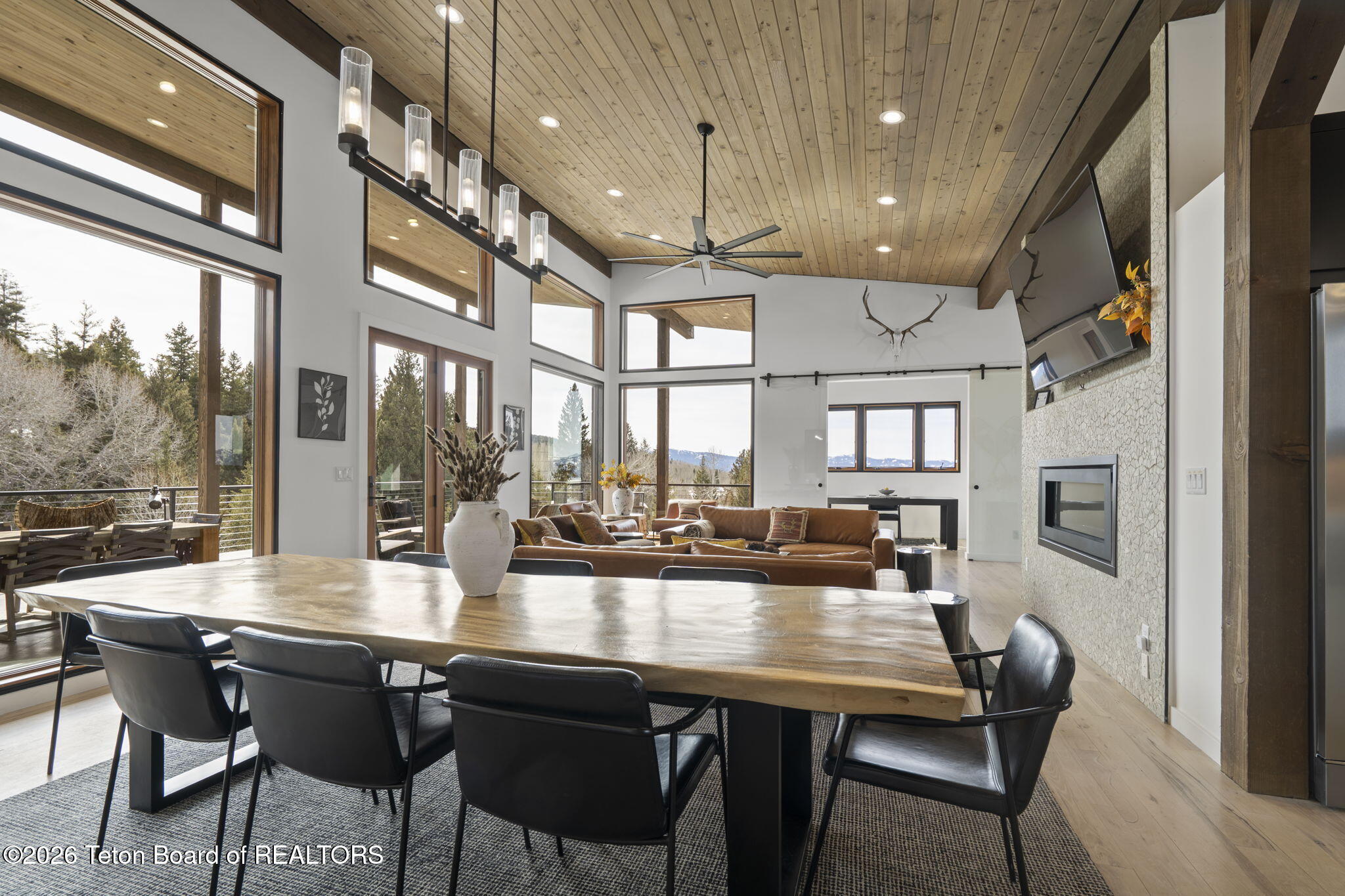 1735 Overlook Way Victor, ID 83455 - Photo 21 of 83 29-web-or-mls-_AET3362