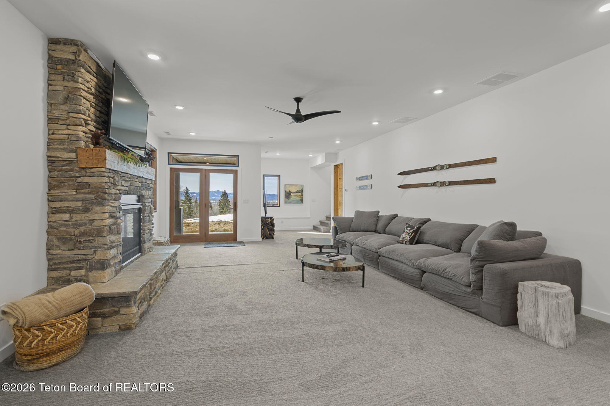 1735 Overlook Way Victor, ID 83455 - Photo 36 of 83 125-web-or-mls-_AET3452