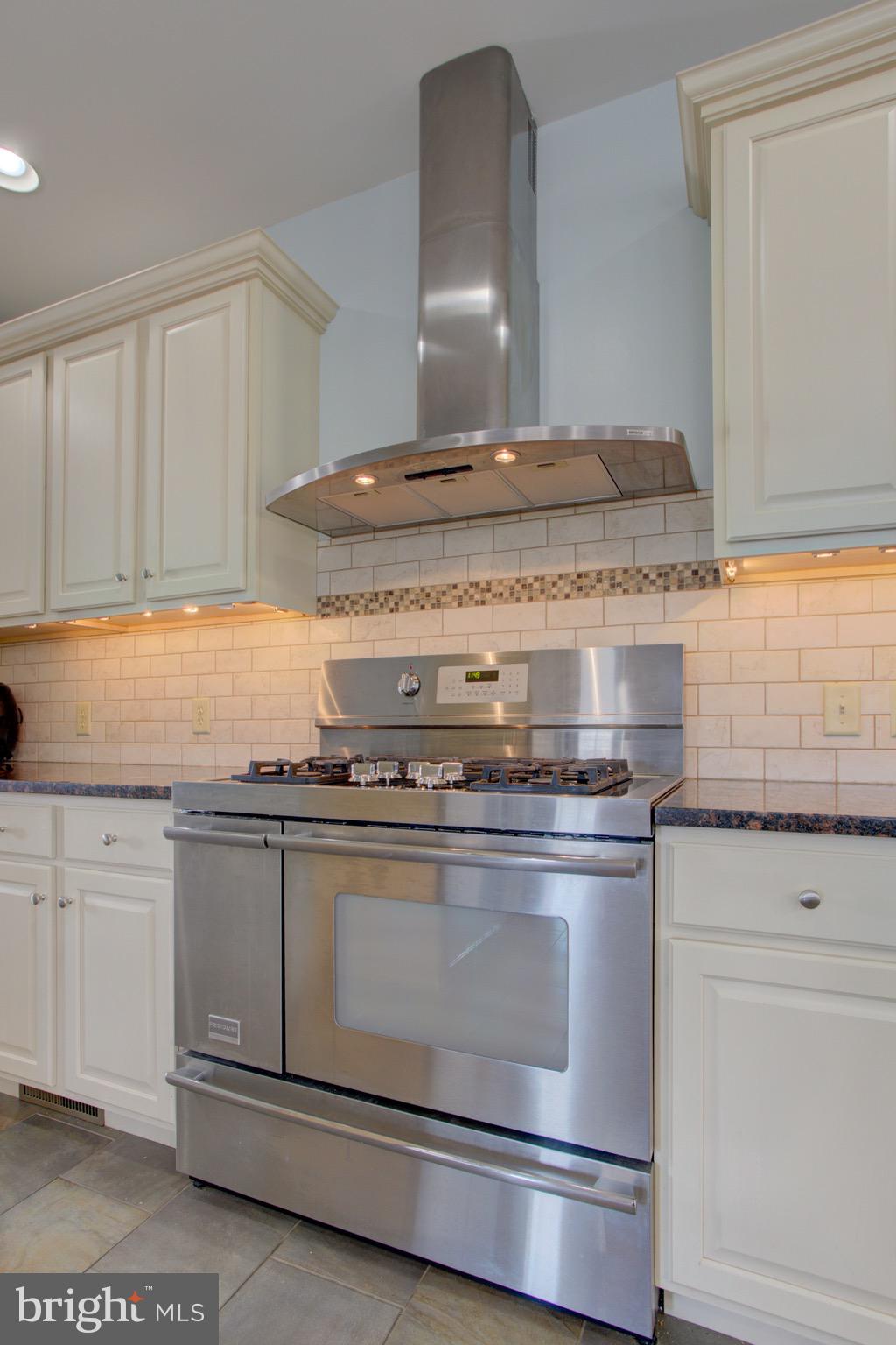 2028 Creek Road Manheim, PA 17545 - Photo 13 of 50