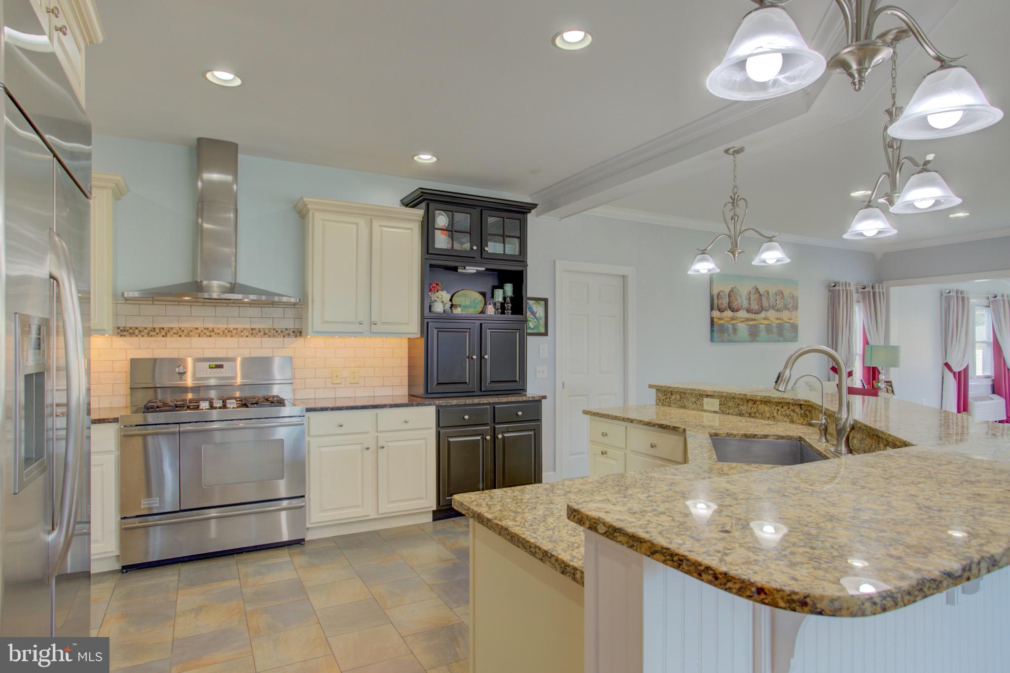 2028 Creek Road Manheim, PA 17545 - Photo 6 of 50