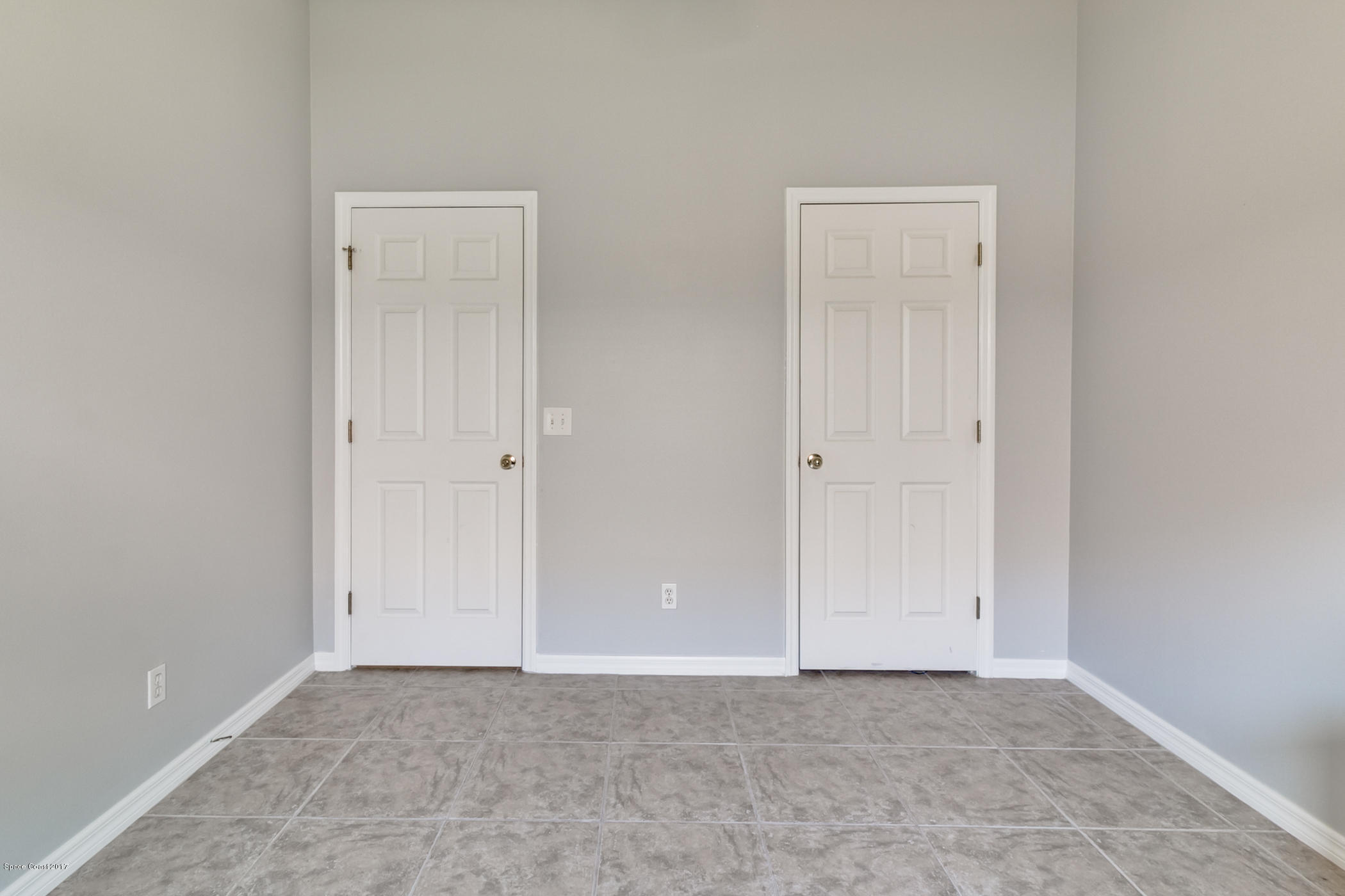 4830 Decatur Circle Melbourne, FL 32934 - Photo 16 of 20 Bedroom 3 w: walk in closet