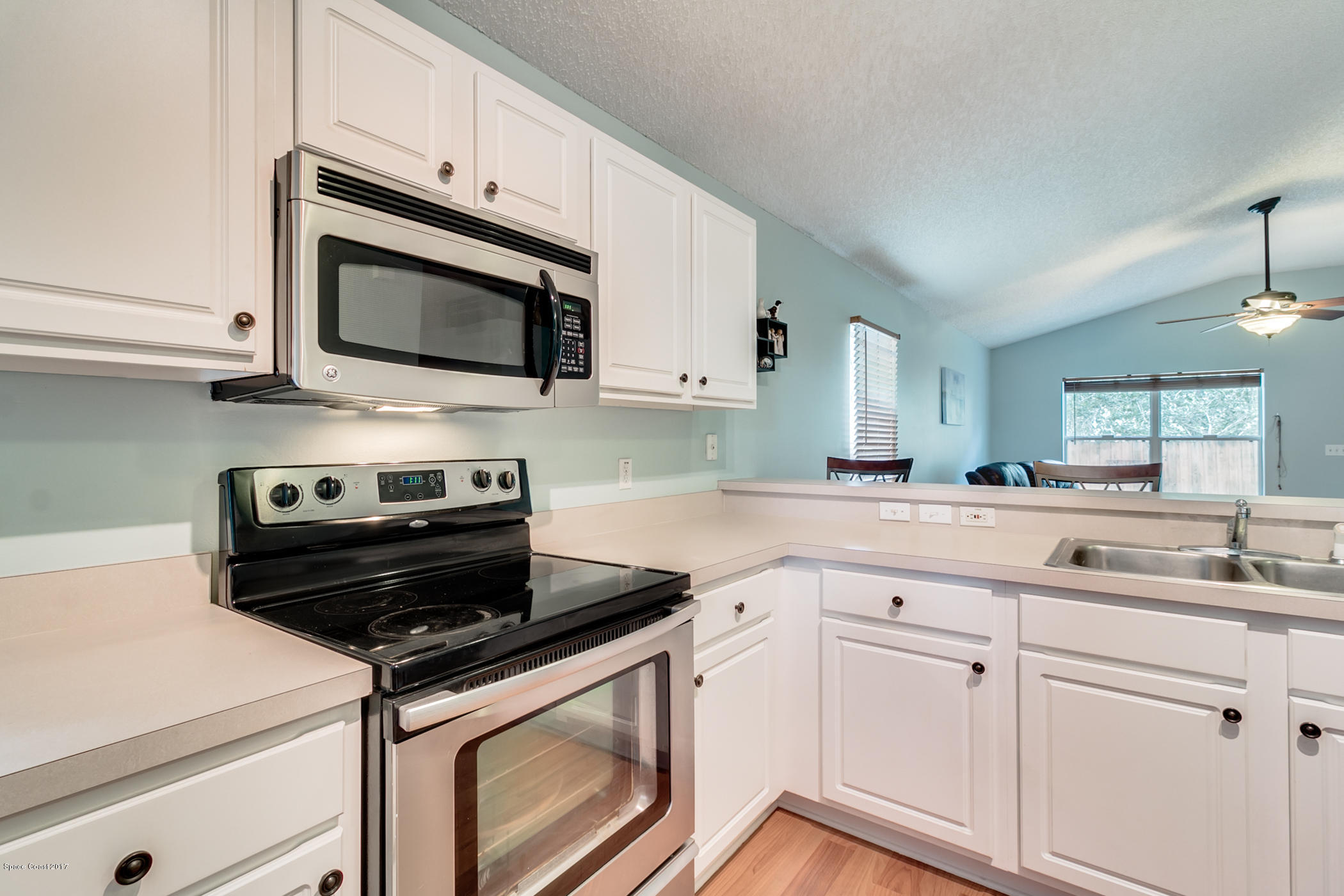 4830 Decatur Circle Melbourne, FL 32934 - Photo 6 of 20 Stainless Appliances