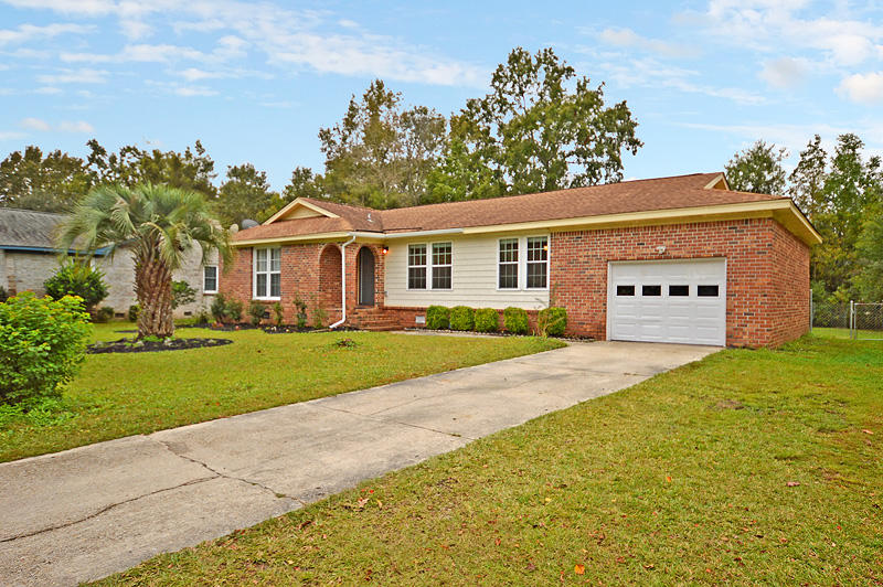 745 Wexford Road Charleston, SC 29414 - Photo 3 of 34 DSC_0414-copy