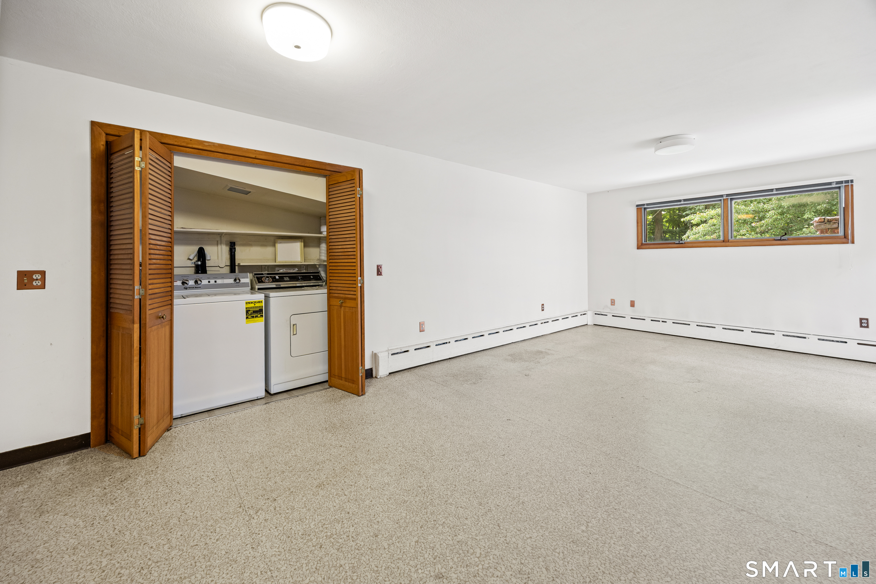 63 Scott Road Prospect, CT 06712 - Photo 11 of 36 Gallery Image 11