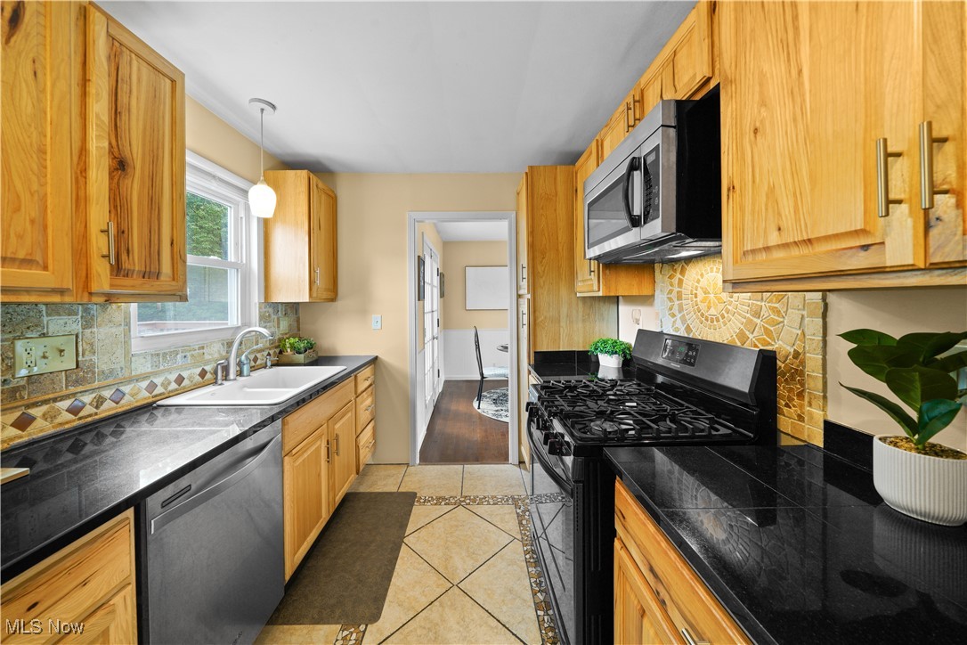 36600 Aurora Road Solon, OH 44139 - Photo 14 of 48 Gallery Image 14