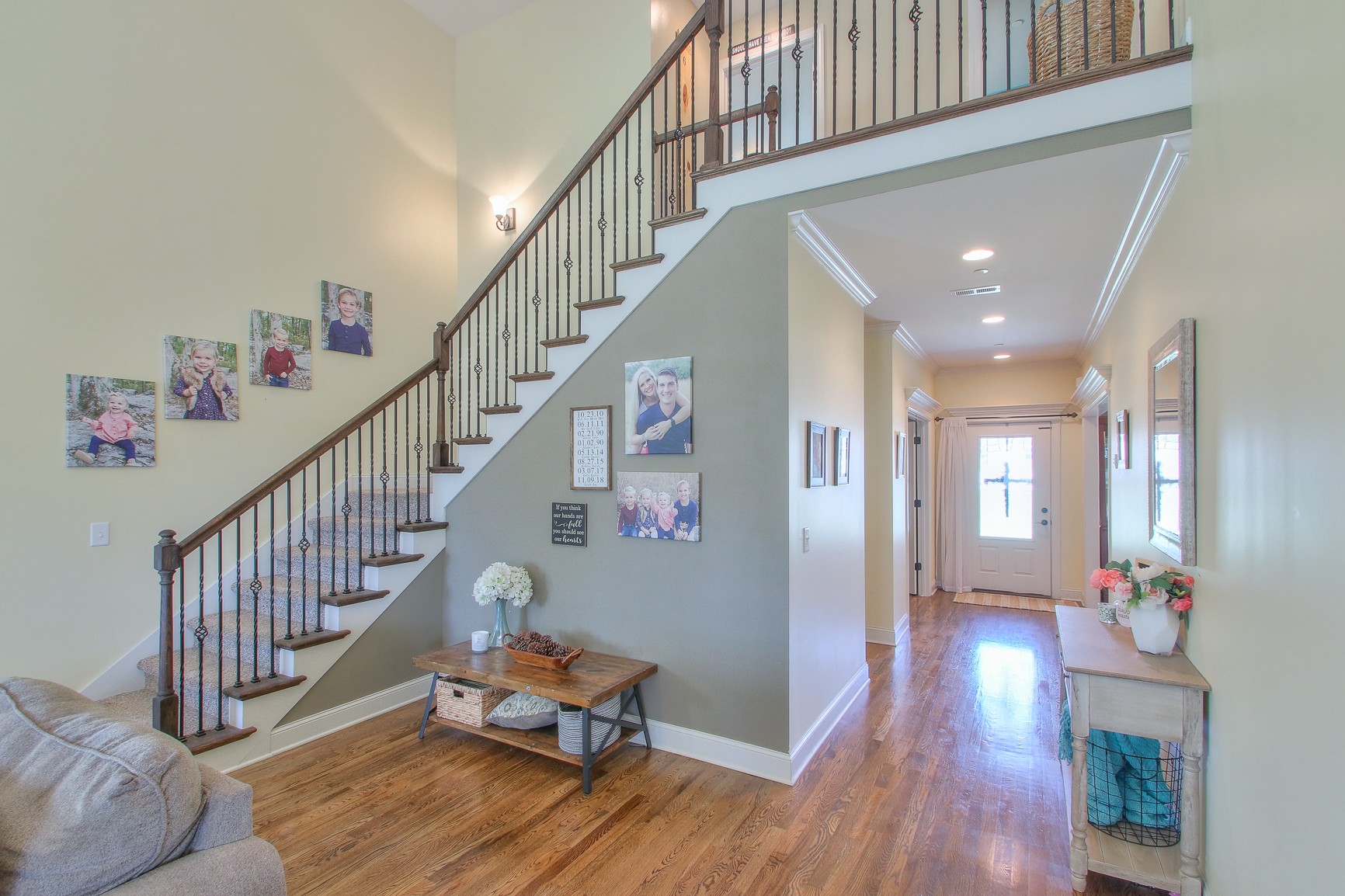 1102 Black Jack Way Murfreesboro, TN 37129 - Photo 34 of 48 a view of a hallway with wooden floor table and chairs
