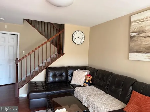$314,900 | 7 Wyndam Place, Florence, NJ 08518