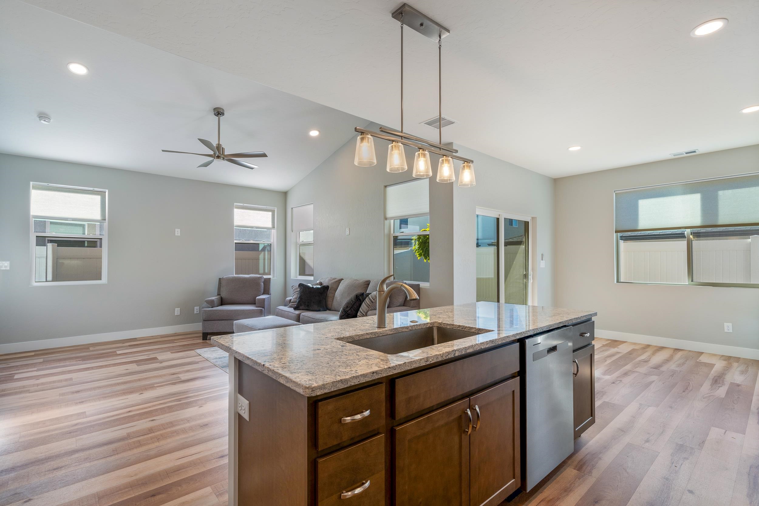2453 Ross Road, Unit A Grand Junction, CO 81505 - Photo 5 of 21