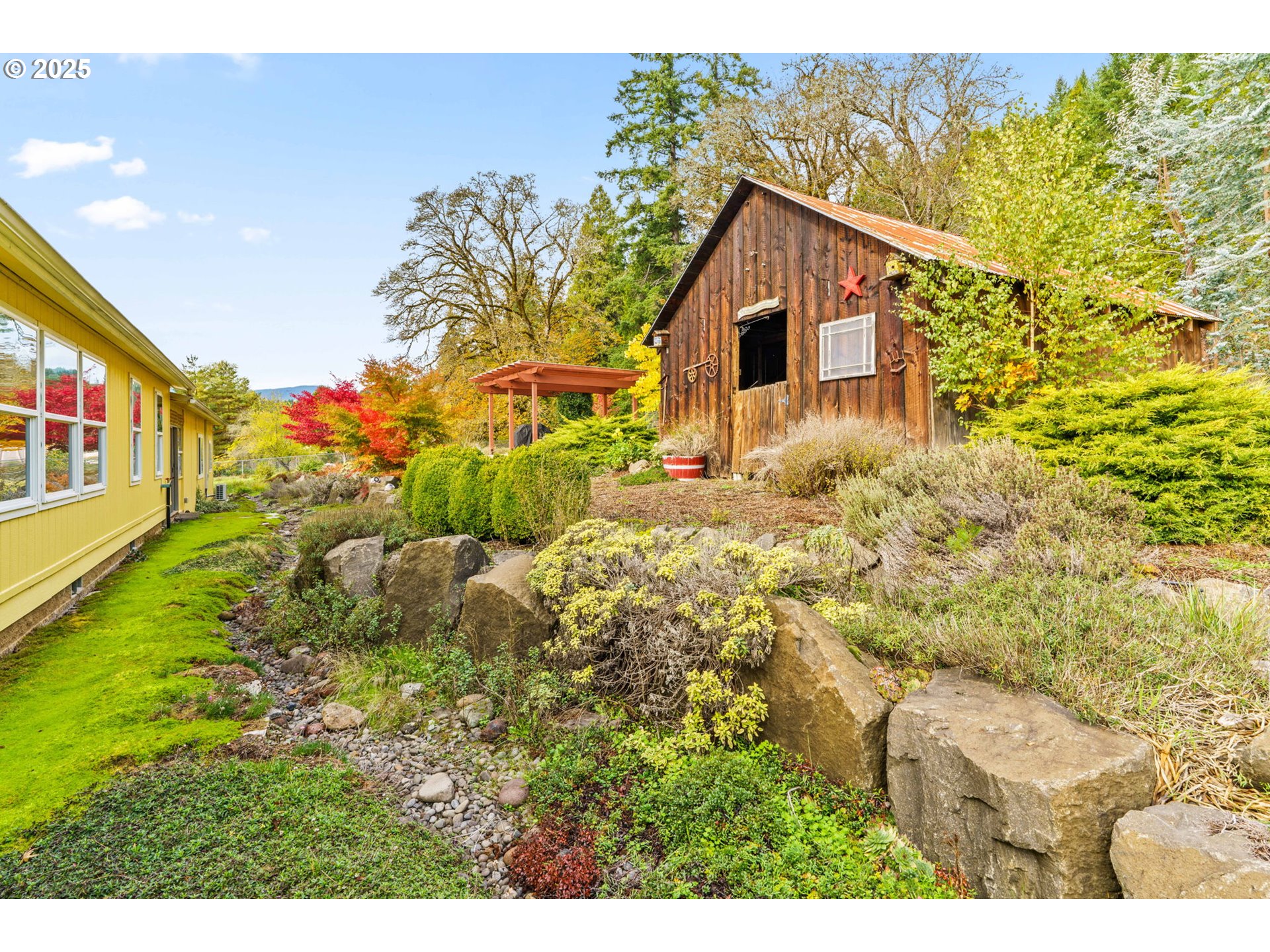 47849 West 2nd Street Oakridge, OR 97463 - Photo 40 of 45 a view of a backyard