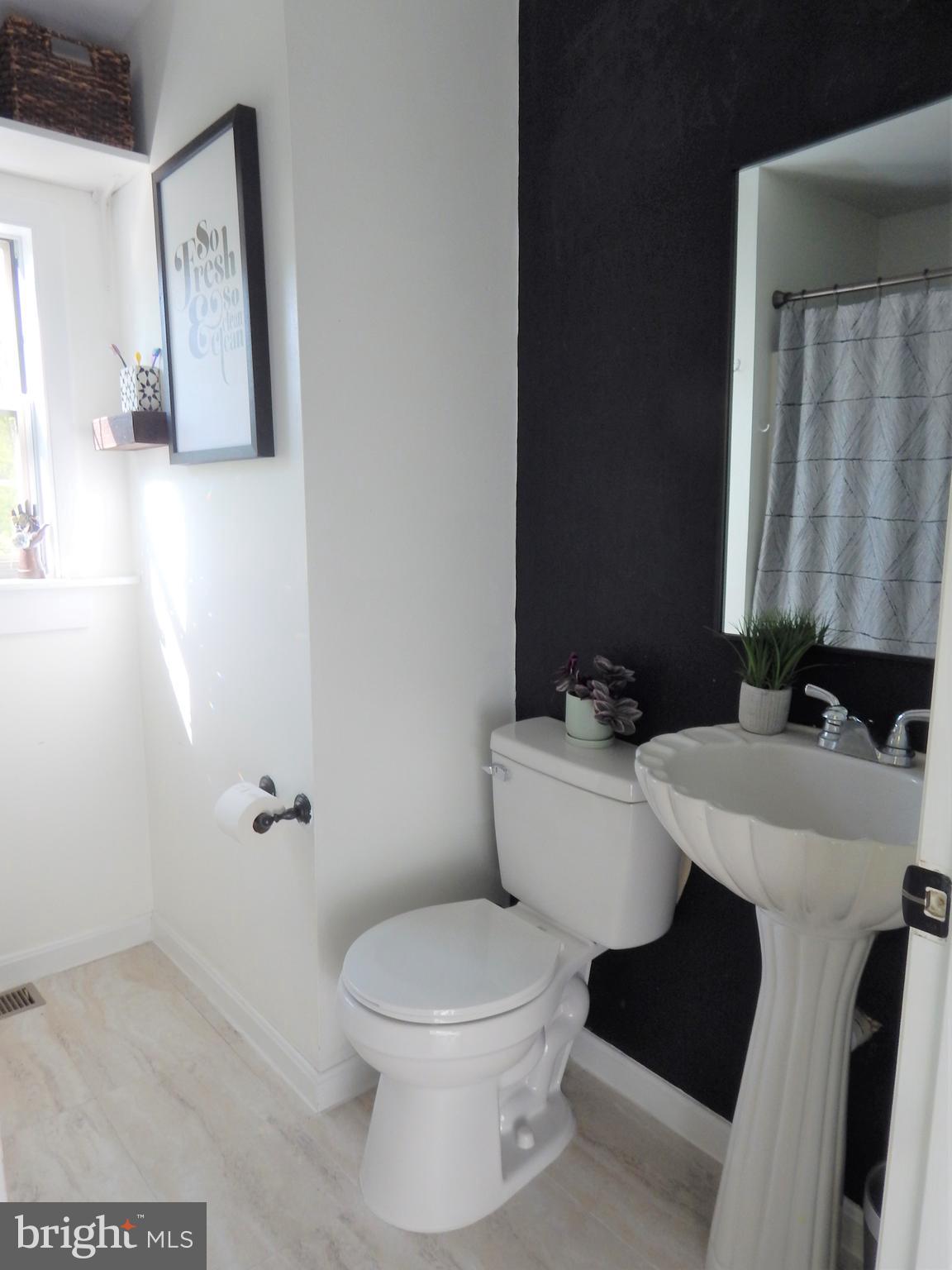 6024 Poplar Road St. Leonard, MD 20685 - Photo 7 of 30 Primary bath with tub/shower