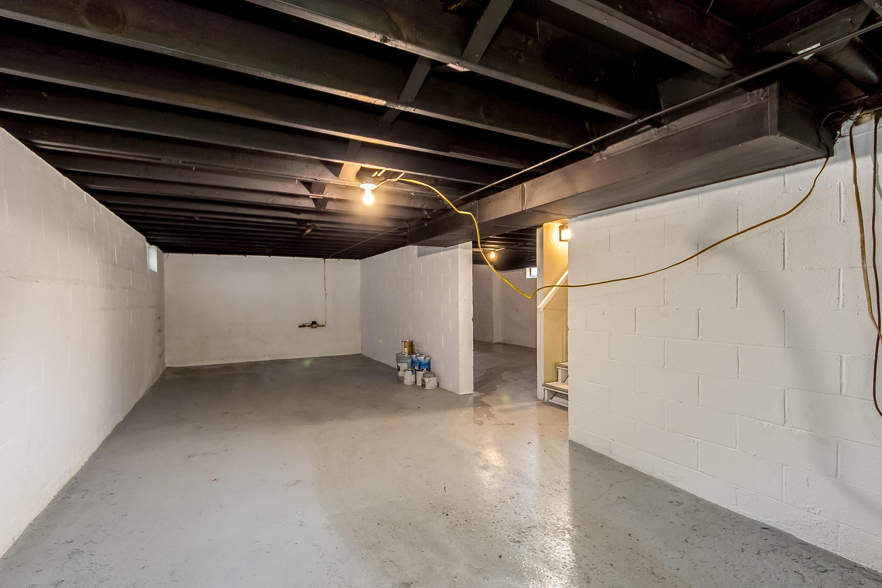 476 Chase Road Columbus, OH 43214 - Photo 22 of 27 Gallery Image 22