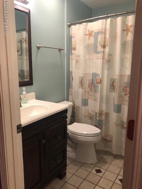 5112 Queens Castle Road Louisville, KY 40229 - Photo 21 of 35 IMG_5014
