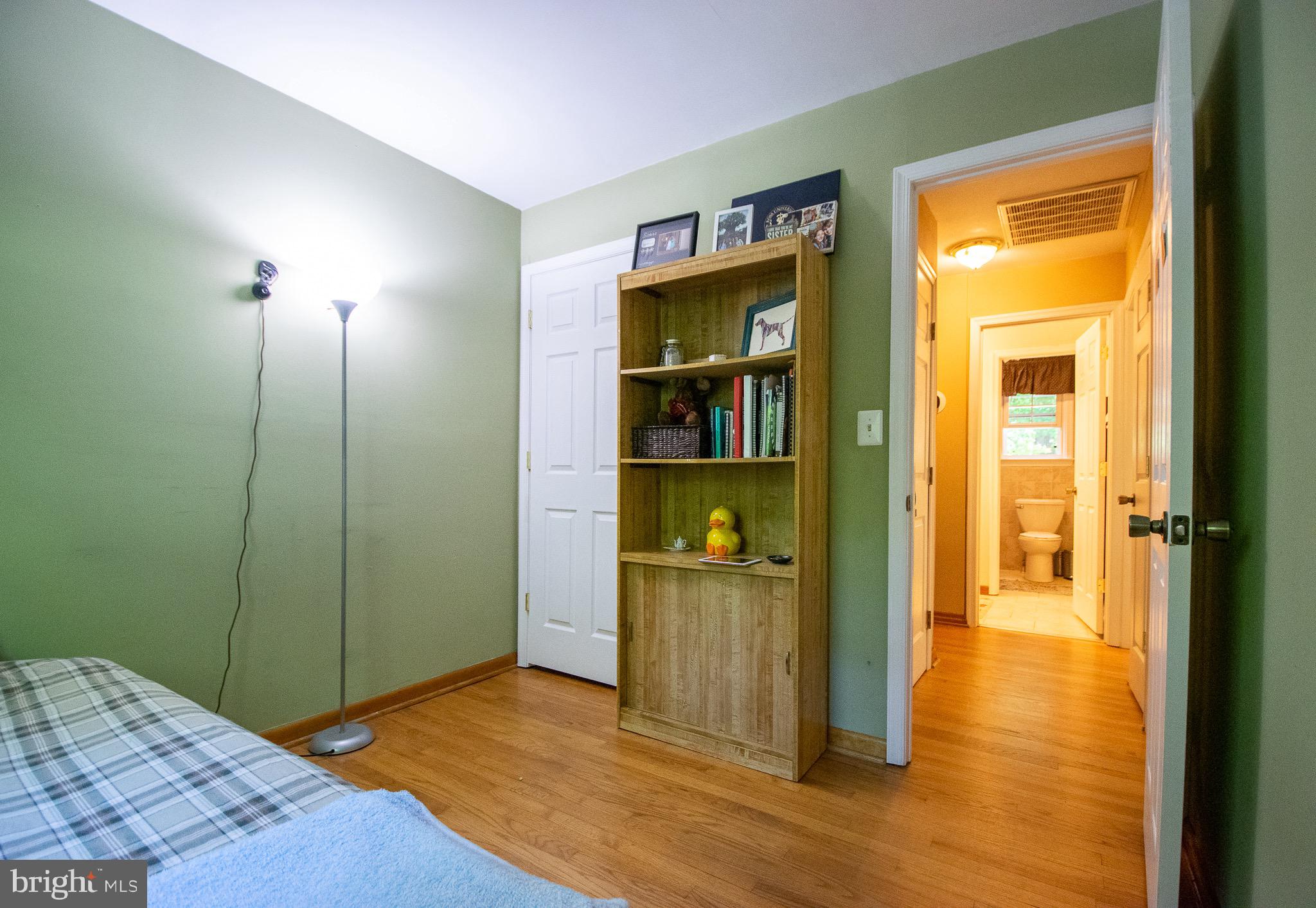 2423 Cub Hill Road Baltimore, MD 21234 - Photo 17 of 26 Bedroom 2