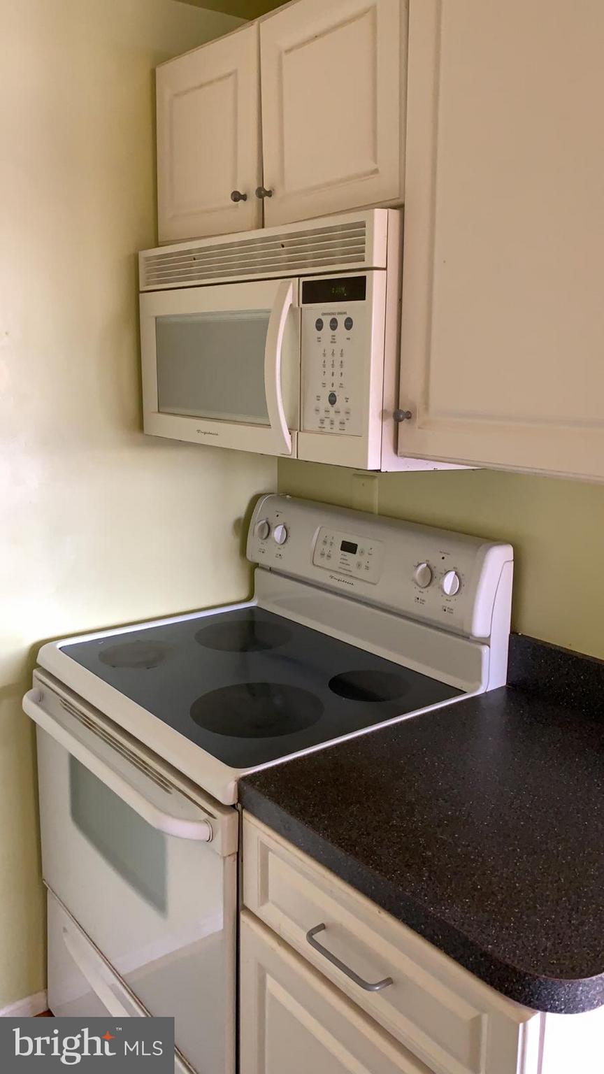610 Longfellow Street Northwest, Unit 404 Washington, DC 20011 - Photo 9 of 17