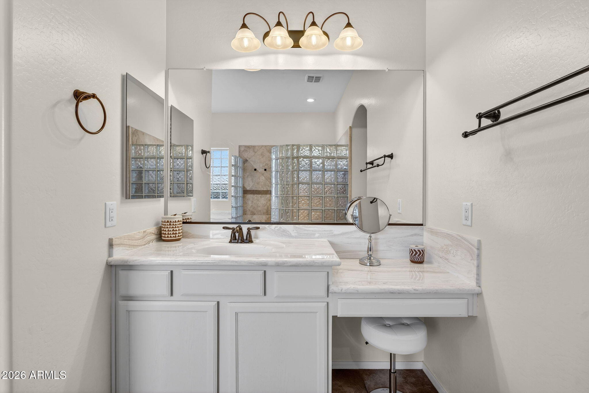 21288 East Russet Road Queen Creek, AZ 85142 - Photo 23 of 53 26-web-or-mls-057E Russet Rd