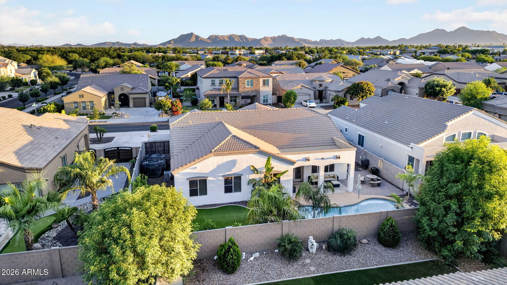 21288 East Russet Road Queen Creek, AZ 85142 - Photo 4 of 53 66-web-or-mls-020E Russet Rd