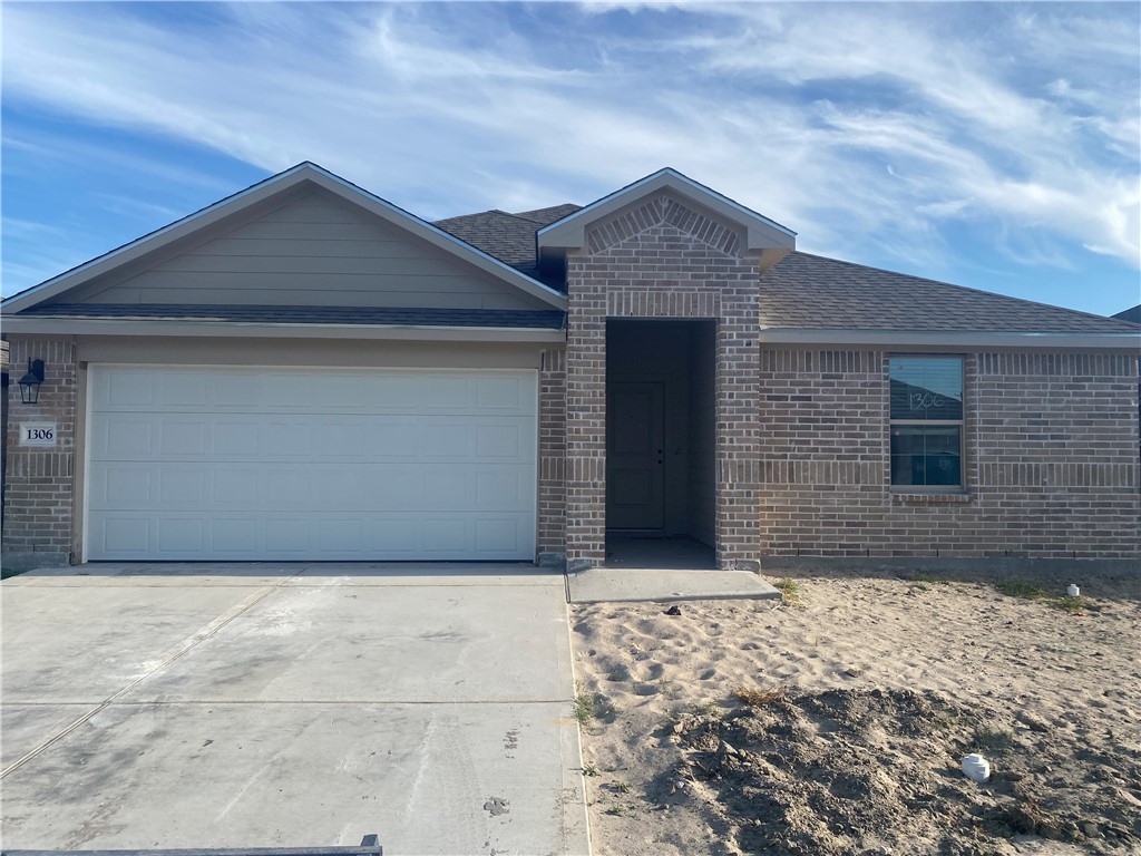 1306 Choctaw Road Sinton, TX 78387 - Photo 1 of 26 Gallery Image 1