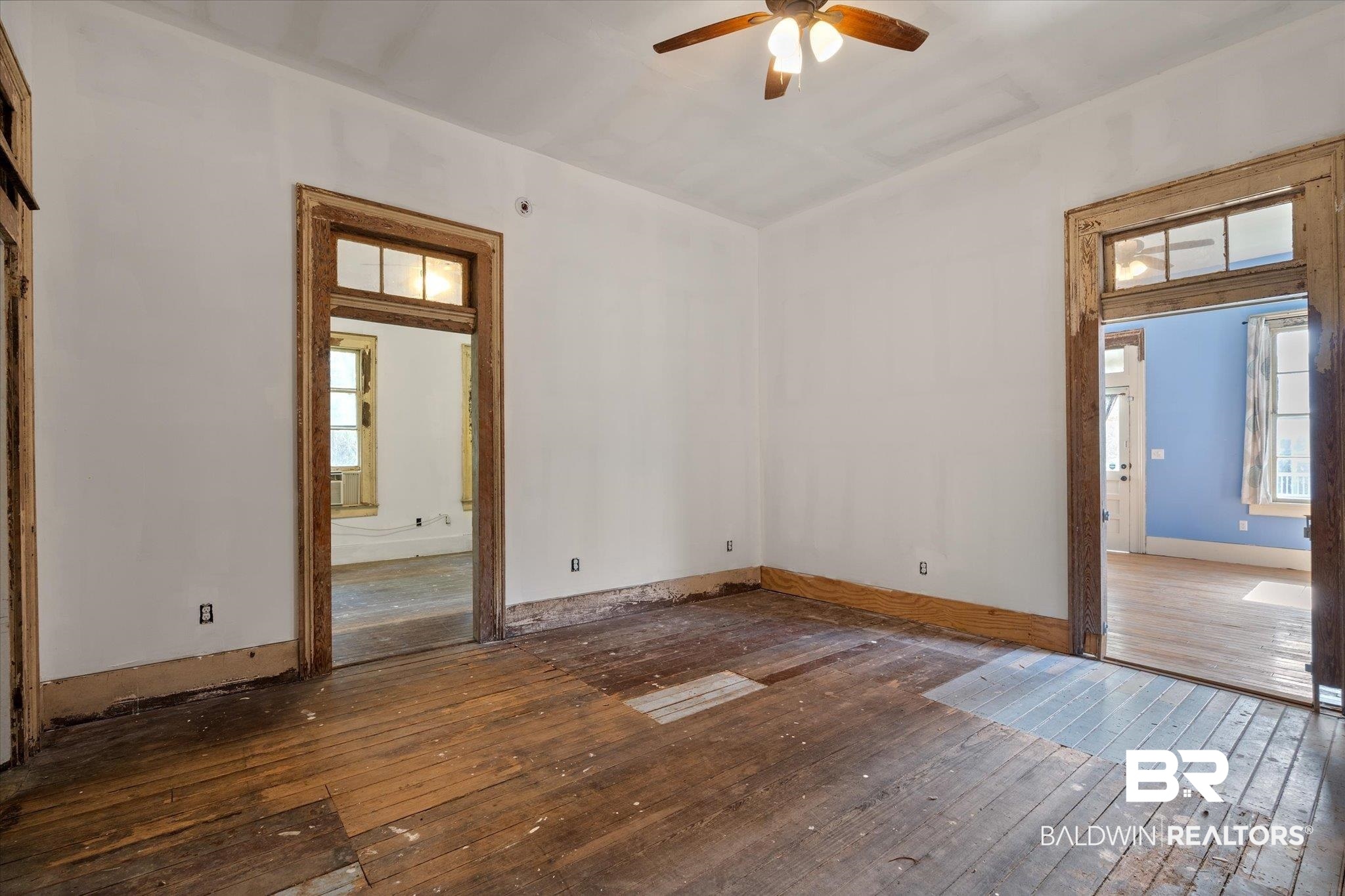 450 Charles Street Mobile, AL 36604 - Photo 5 of 20