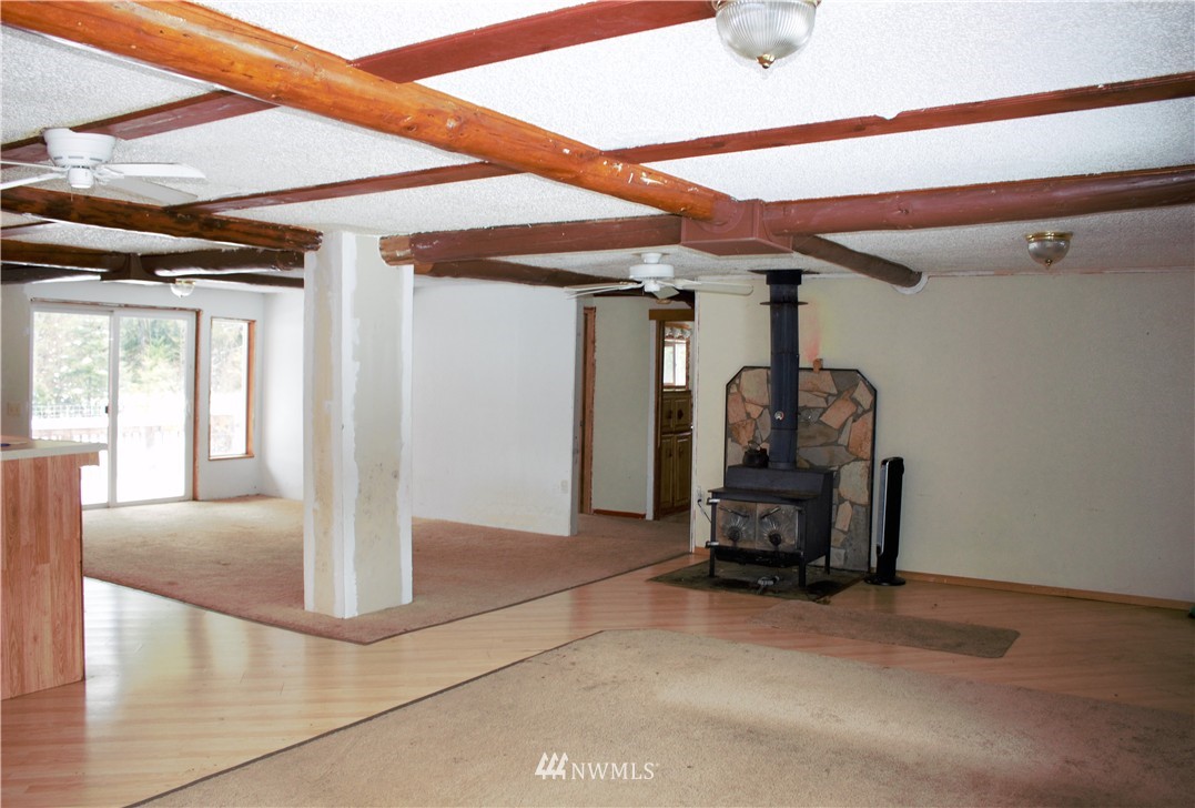271 West Maple Rock Road Matlock, WA 98560 - Photo 5 of 20 Gallery Image 5