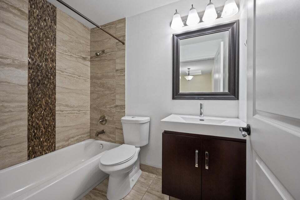 1050 Aviary Road Wellington, FL 33414 - Photo 13 of 21 A Bathroom 1