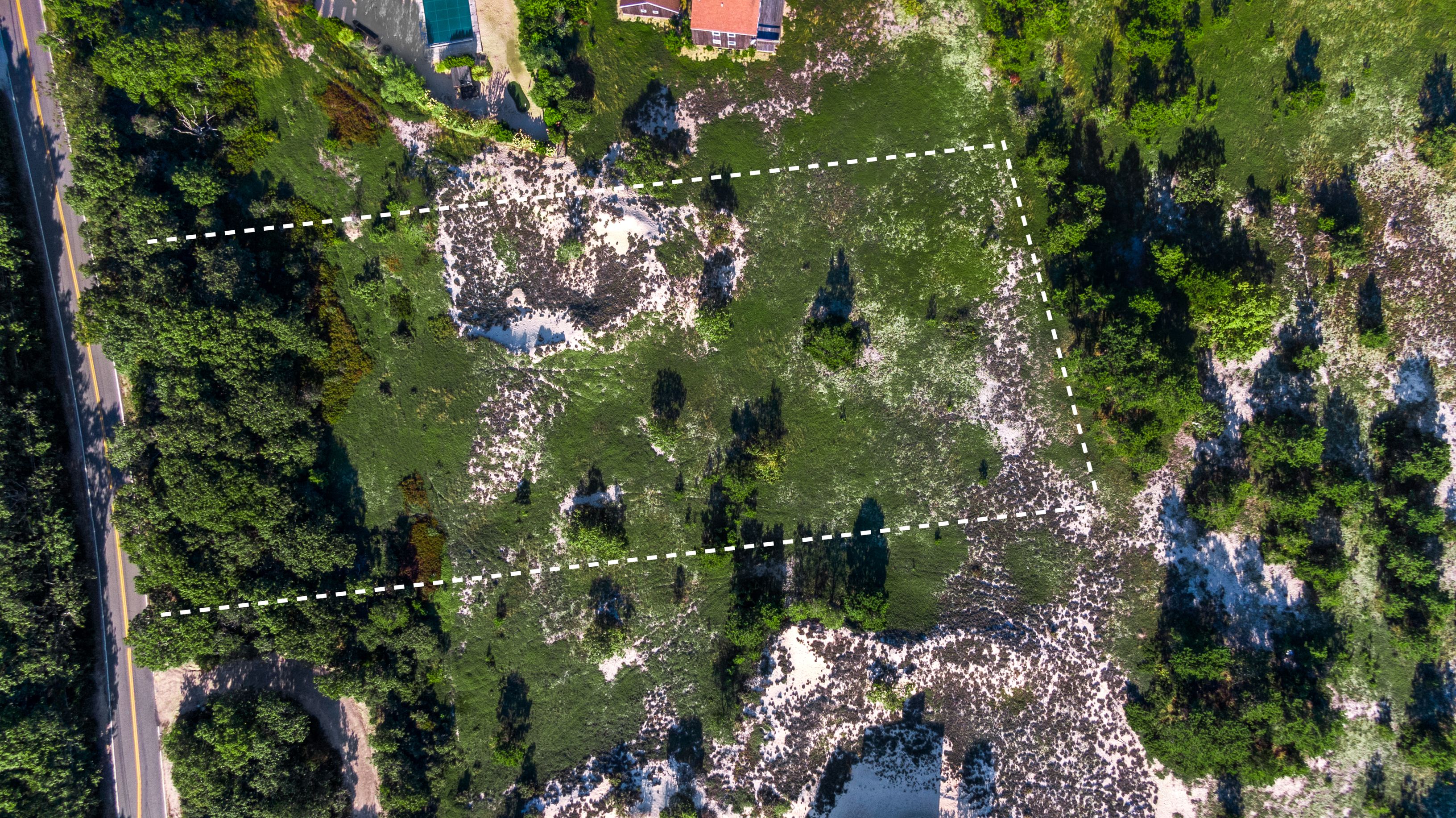 328 Cranberry Hole Road Amagansett, NY 11930 - Photo 2 of 14