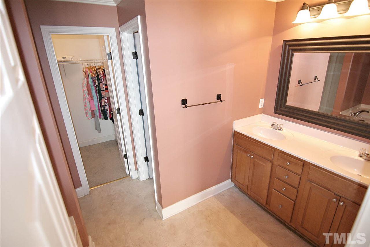 3004 Settle In Lane Raleigh, NC 27614 - Photo 13 of 24 Gallery Image 13