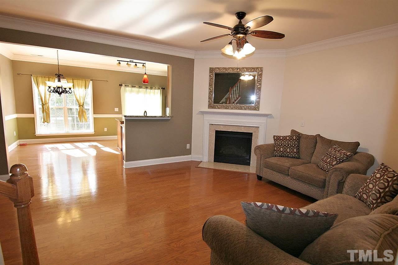 3004 Settle In Lane Raleigh, NC 27614 - Photo 5 of 24 Gallery Image 5