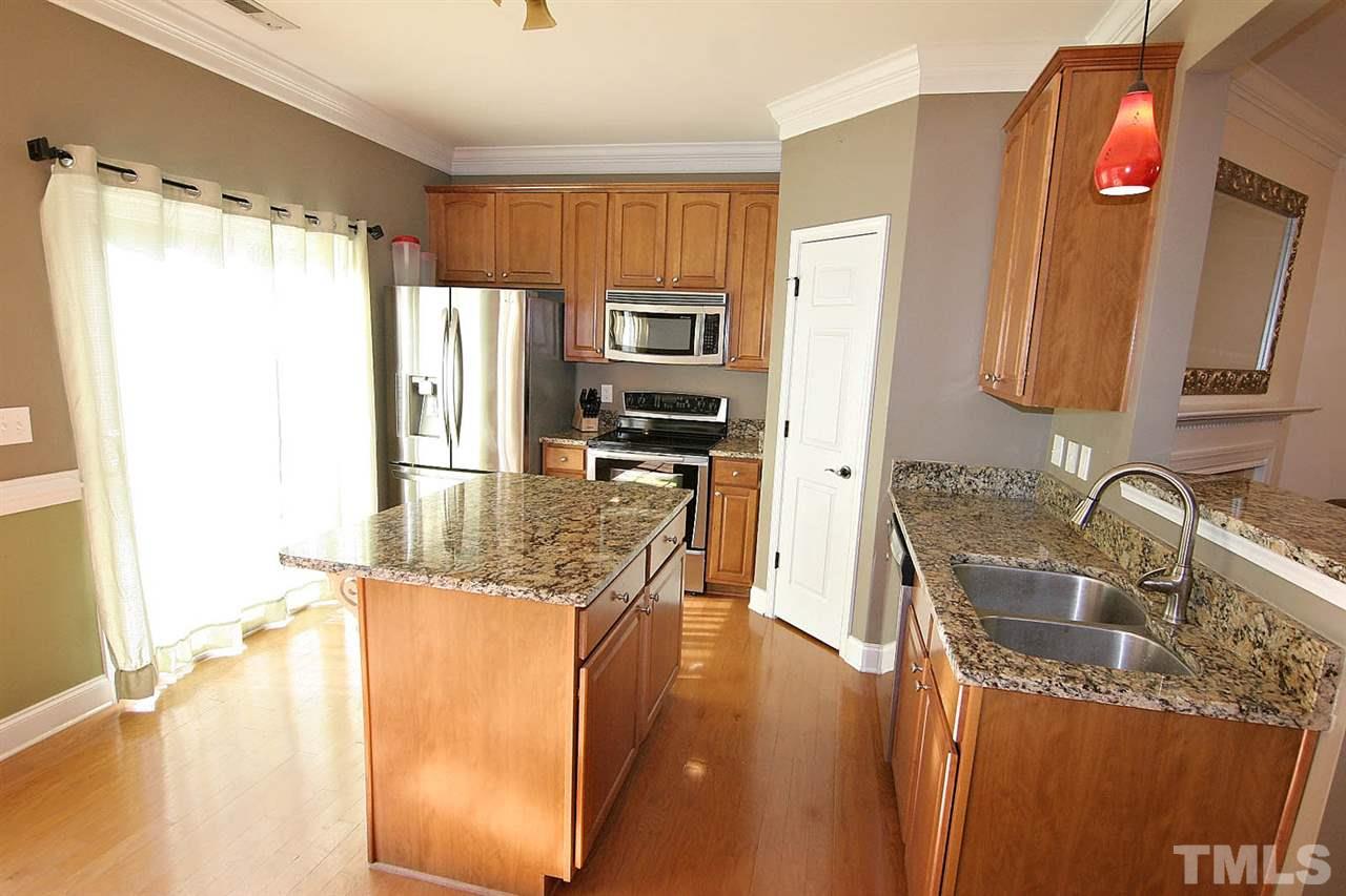 3004 Settle In Lane Raleigh, NC 27614 - Photo 7 of 24 Gallery Image 7