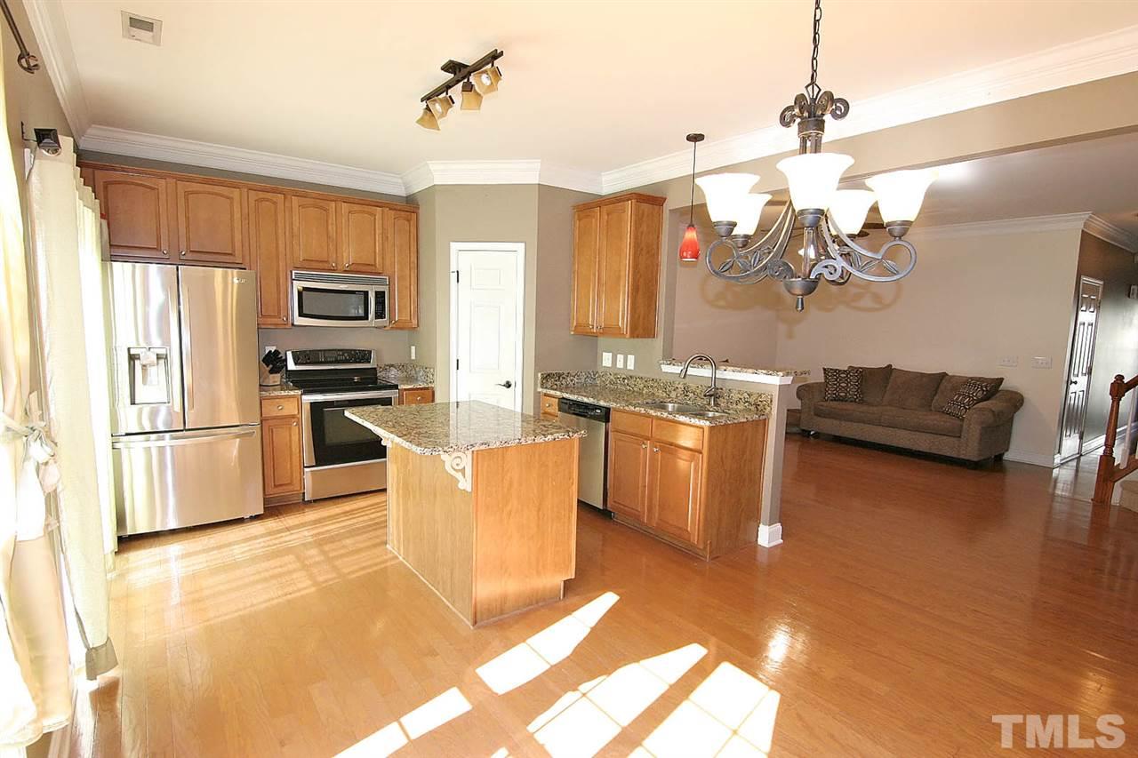 3004 Settle In Lane Raleigh, NC 27614 - Photo 8 of 24 Gallery Image 8